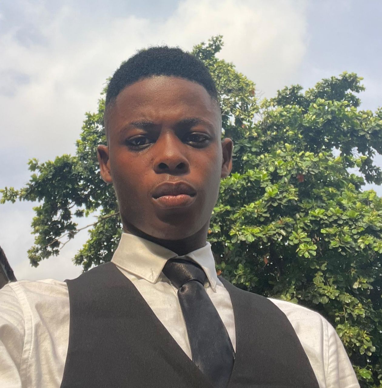 Mr Agbabiaka Oluwapelumi